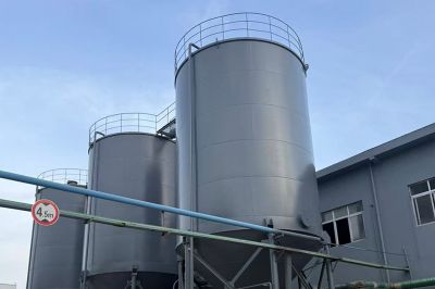 Our company's main product is calcium hypochlorite (bleaching powder concentrate) with an annual output of 20000 tons