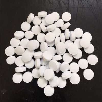Calcium hypochlorite disinfectant tablets